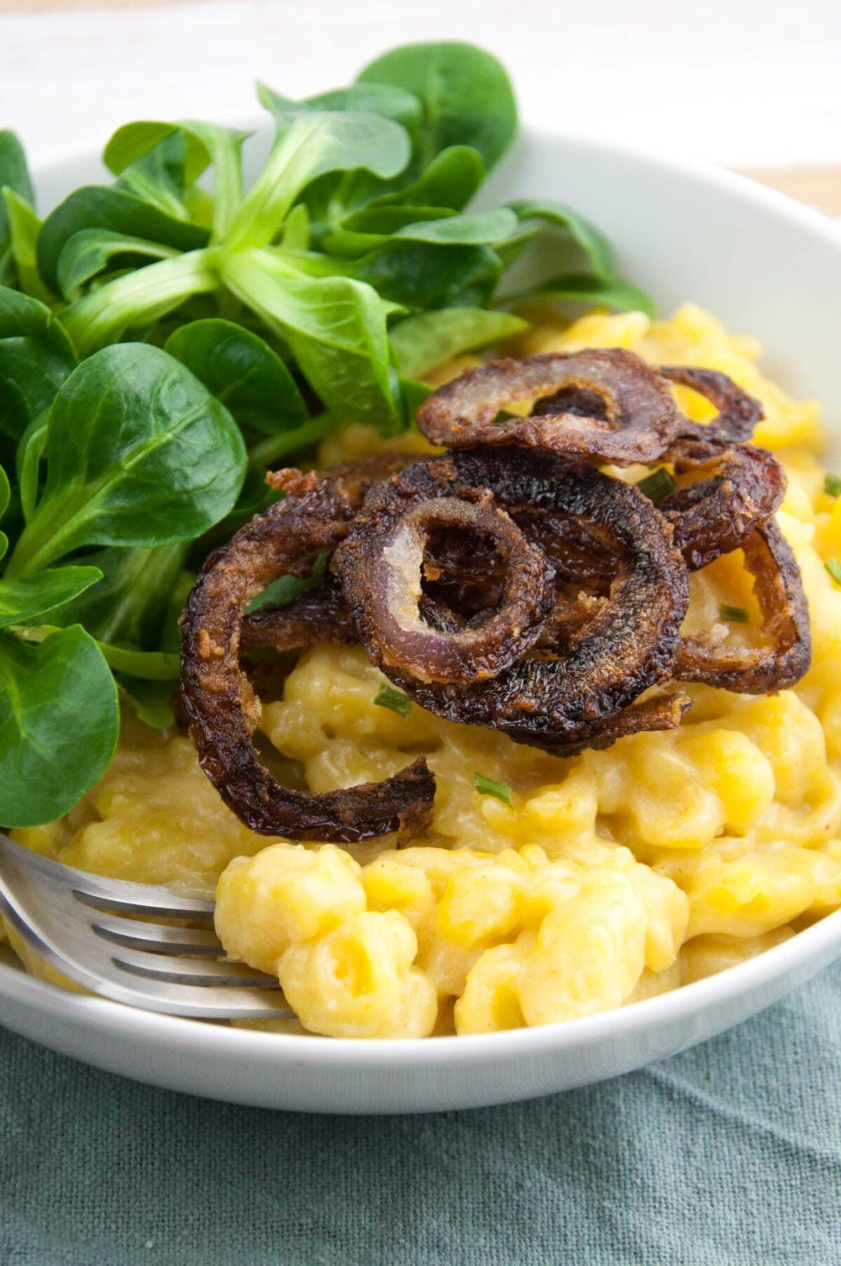 Cheesy Spaetzle with Fried Onions (Vegan)